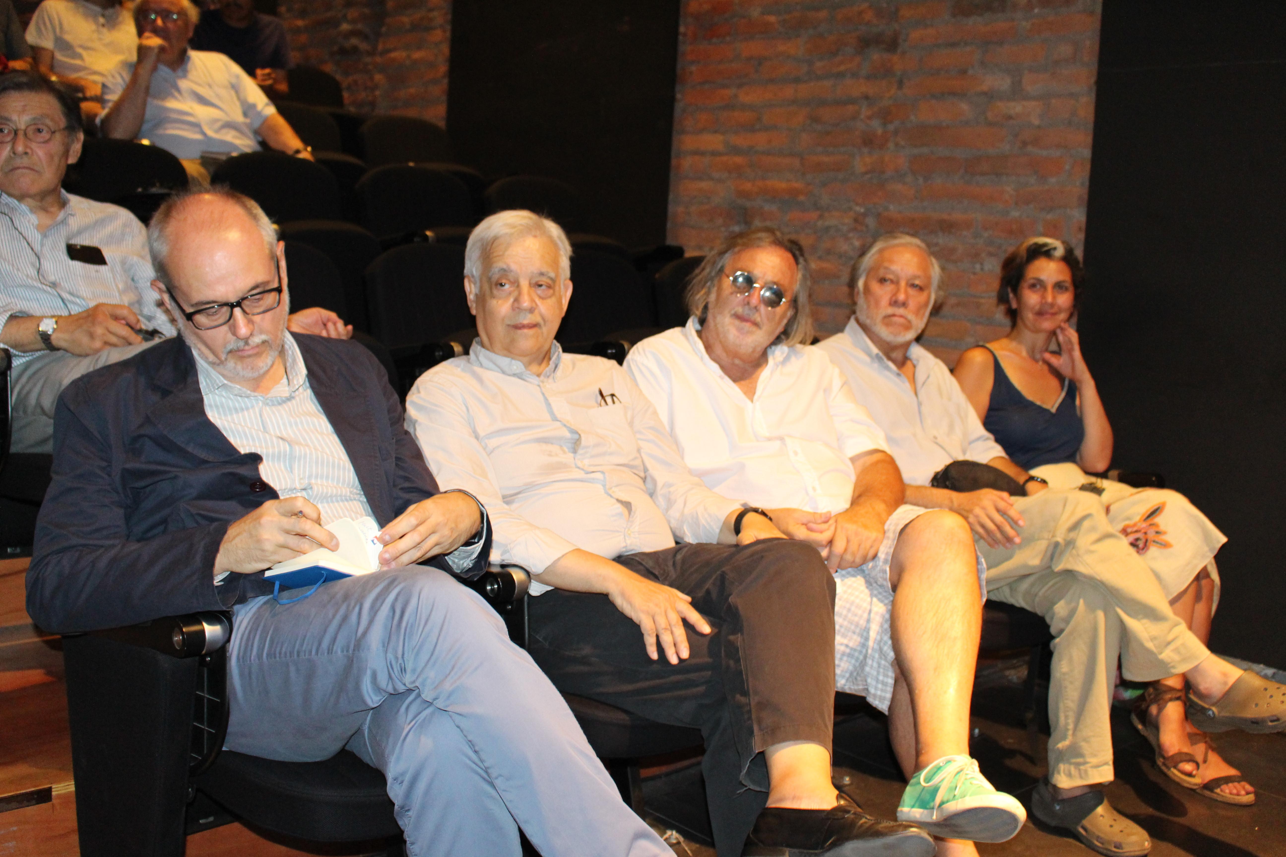 Asistentes a la mesa redonda "Le Corbusier y el sur de América", otra de las actividades del ciclo LC50.
