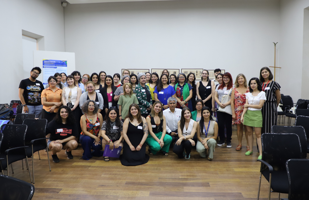 InES Género UCH realiza workshop y expone sobre la participación de mujeres en ciencias