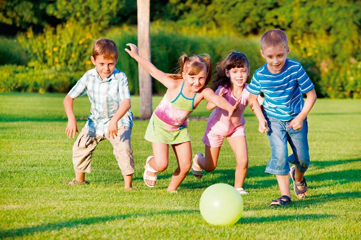 Día Internacional del Juego: los beneficios de jugar para los niños para su  desarrollo personal