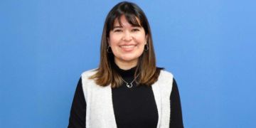 Alumni U. de Chile: entrevista a Constanza Avello, asesora en ACHIPIA