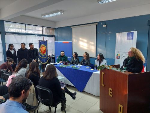 Pre lanzamiento libro CEP Caren