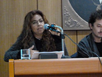 Viviana Soto, académica del Depto. de Educación e integrante de la Red Chilena de Pedagogoa en contextos de encierro (Red PECE).
