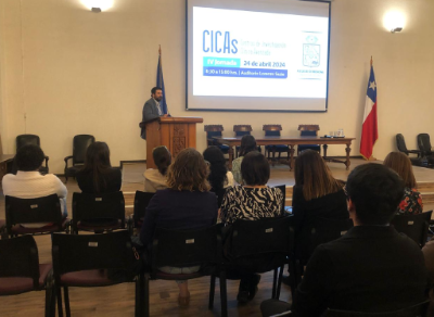 El doctor Mauricio Farfán relevó el creciente interés de la comunidad institucional en la realización de estas Jornadas CICA, con más de 120 inscritos para el evento. 