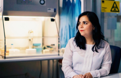 La académica de la Facultad de Medicina, Fabiola Osorio Olivares, lidera la iniciativa “Ramificación desplegada de células intestinales: el rol inesperado de UPR sensor IRE1”.