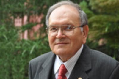 Jorge Pinto Rodríguez, Premio Nacional de Historia 2012