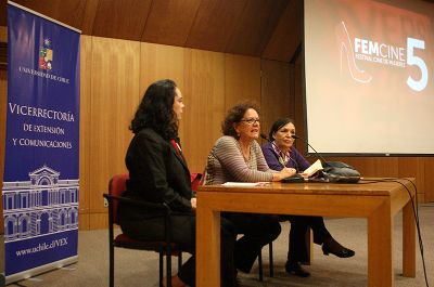 Vicky Quevedo cuestionó los conceptos de maternidad que las mujeres deben asumir en cargos públicos.
