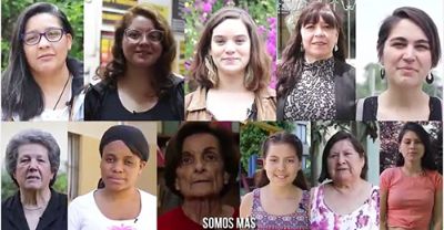 La iniciativa fue realizada gracias a mujeres de diferentes edades, nacionalidades y contextos sociales.