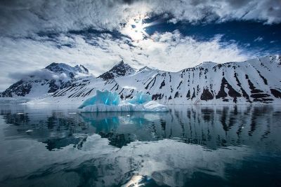 El profesor Ferrada plantea que en la discusión constituyente se debería abordar la restricción o condicionamiento de algunos derechos en la Antártica, como el de propiedad.