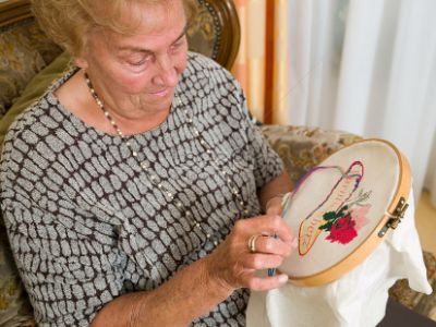 El proyecto va dirigido a personas mayores de entre 60 y 80 años de la comuna de San Ramón.