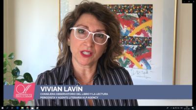 La periodista y agente literaria Vivian Lavín pregunta sobre el impuesto al libro.