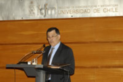 El Vicerrector Patricio Aceituno presidió la ceremonia en su calidad de Prorrector subrogante. 
