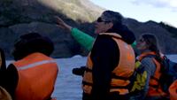 Florine Leoni en su visita al Glaciar Grey, en el marco del proyecto "Triangular Chile".