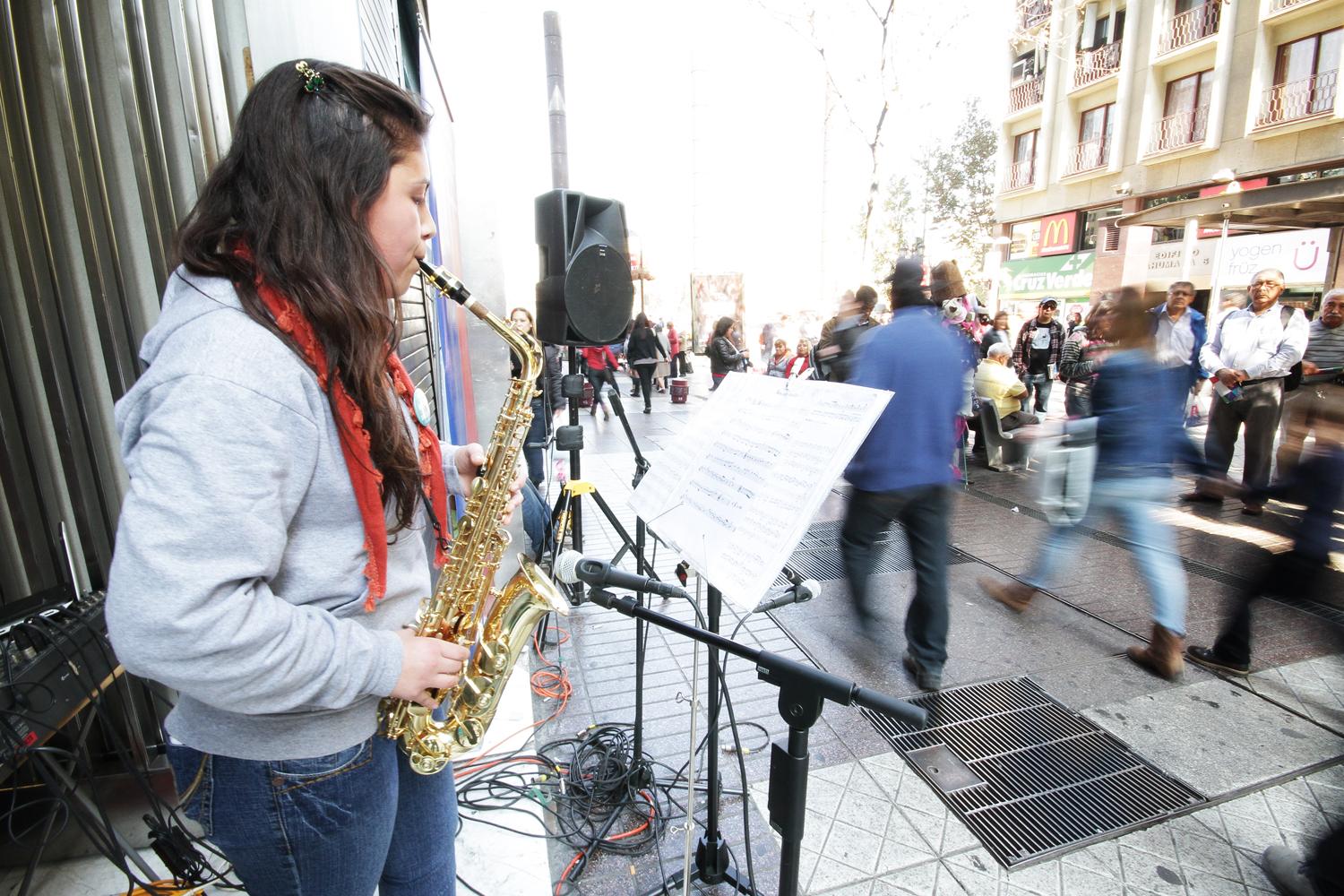 La Semana "tiene una importancia crucial para la Facultad de Artes", dice el prof. Carlos Poblete.