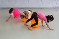 En enero se realizó la Escuela de Verano para niñas y niños, con actividades "que están en relación con lo que nosotros vislumbramos que tiene que ser la danza y la educación", dice la directora.