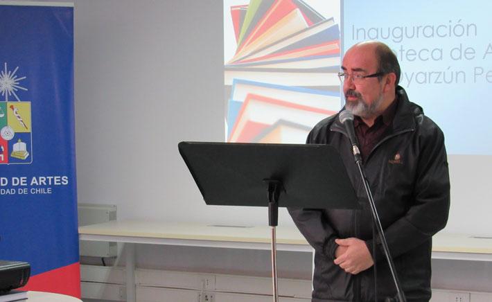 El prof. Carlos Ossa, coordinador Académico del Núcleo de Investigación en Educación Artística de la Universidad de Chile, también estuvo presente en la ceremonia.