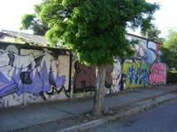 El muro poniente de la Villa El Esfuerzo fue otro de los espacios elegido para la realización de un mural, el que será creado y ejecutado por estudiantes de la Licenciatura en Artes Plásticas.