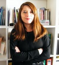 Profesora Yasna Contreras