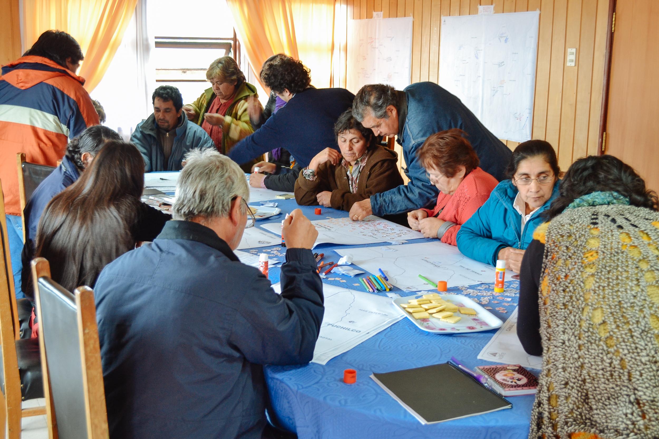 Trabajo con la comunidad en Lemuy