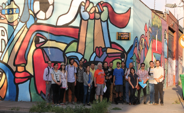 Estudiantes de la FAU en el Barrio Franklin.