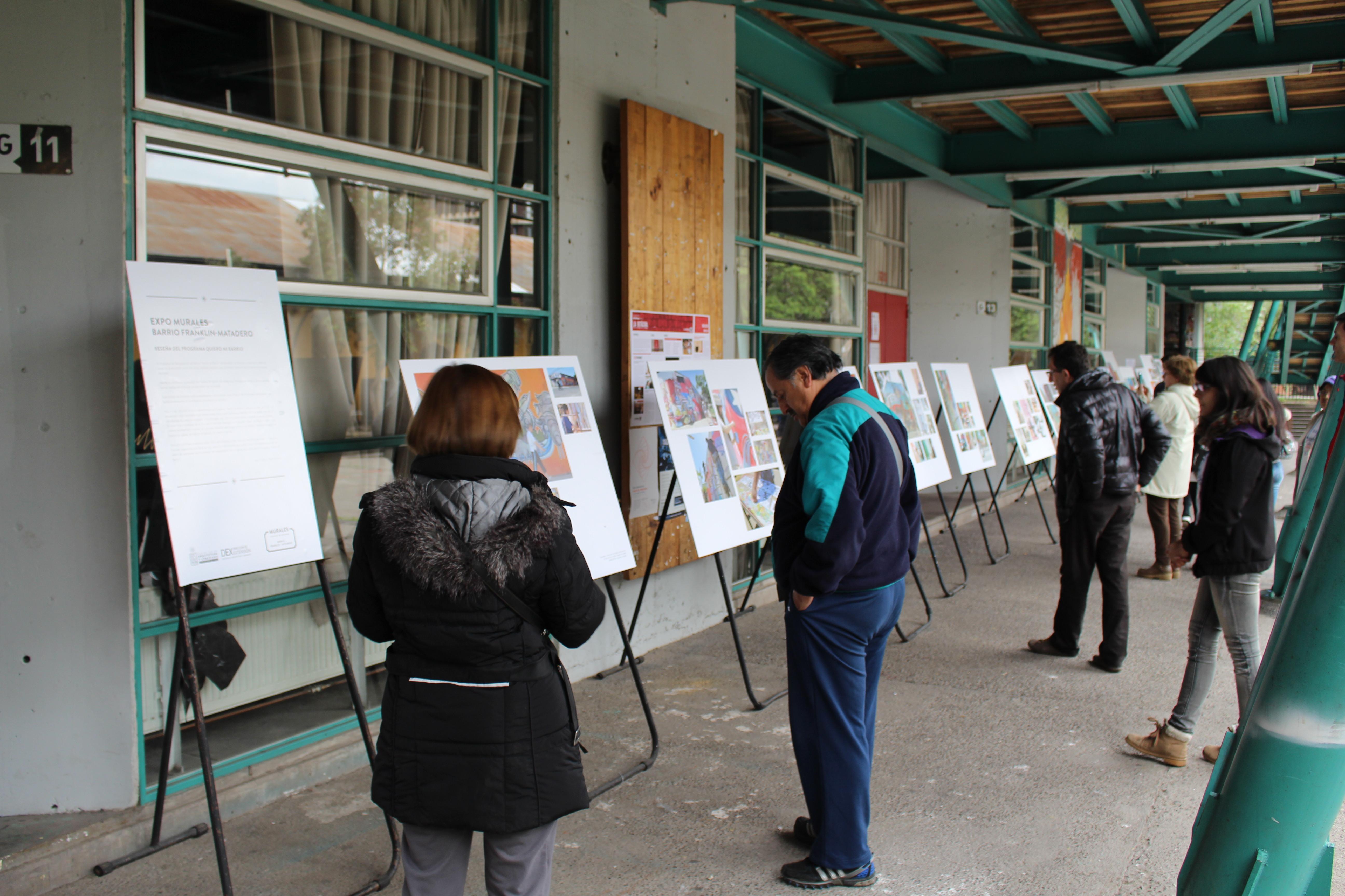 La exposición "Murales del Barrio Franklin" también fue parte del recorrido.