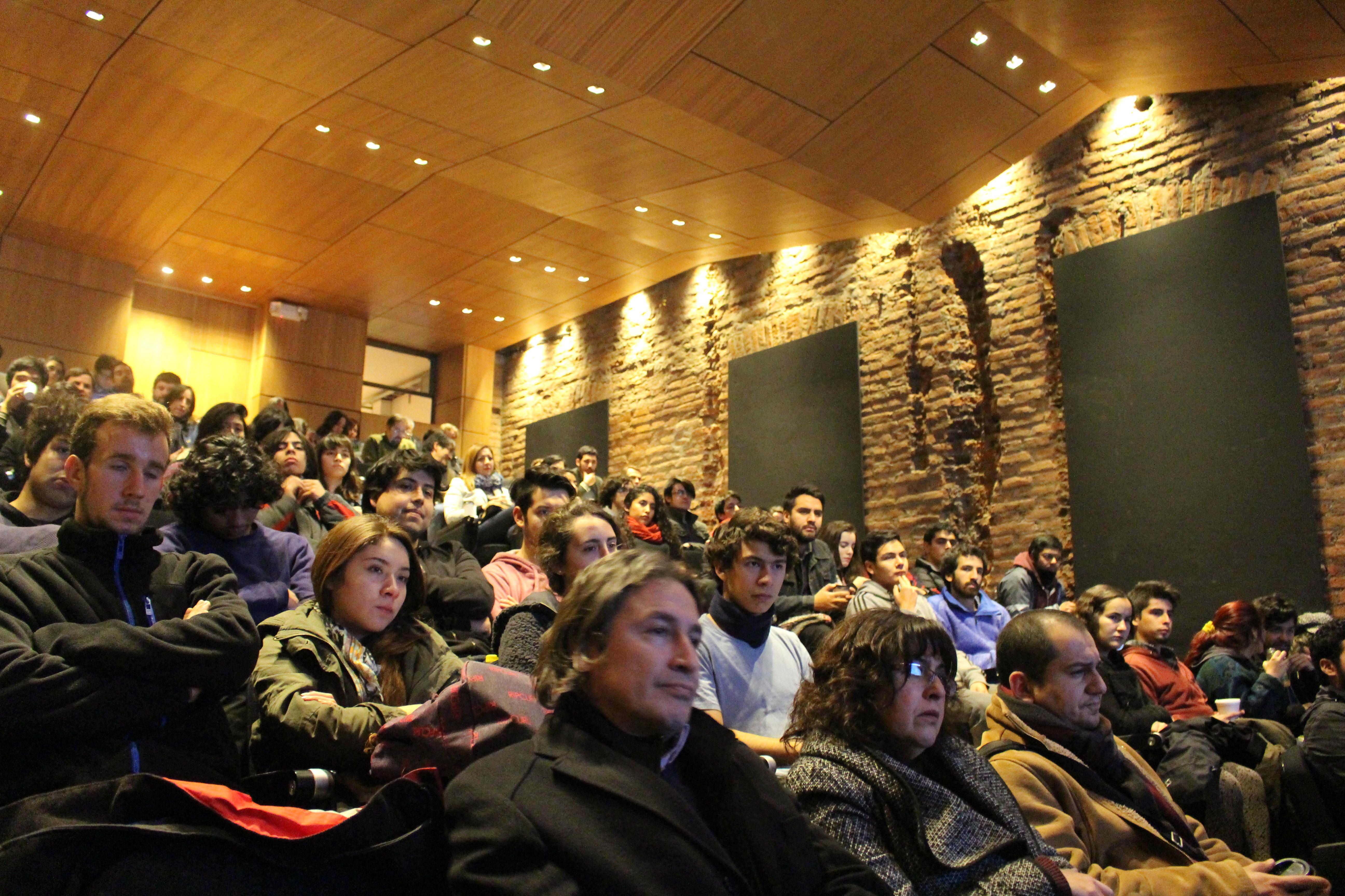 El auditorio FAU se llenó durante toda la jornada.