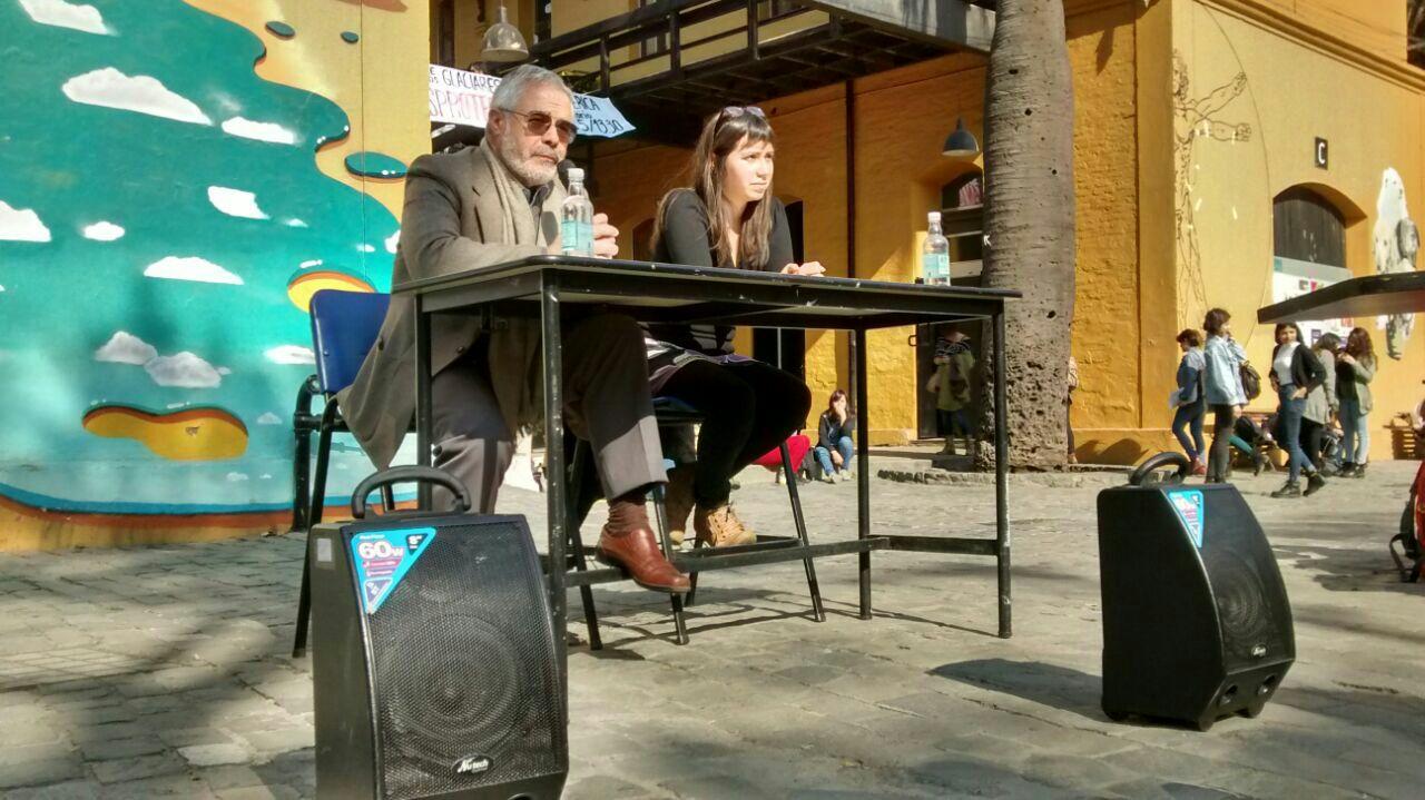 El viernes 5 de agosto, Ferrando participó en un foro sobre la ley organizado por estudiantes de la FAU.