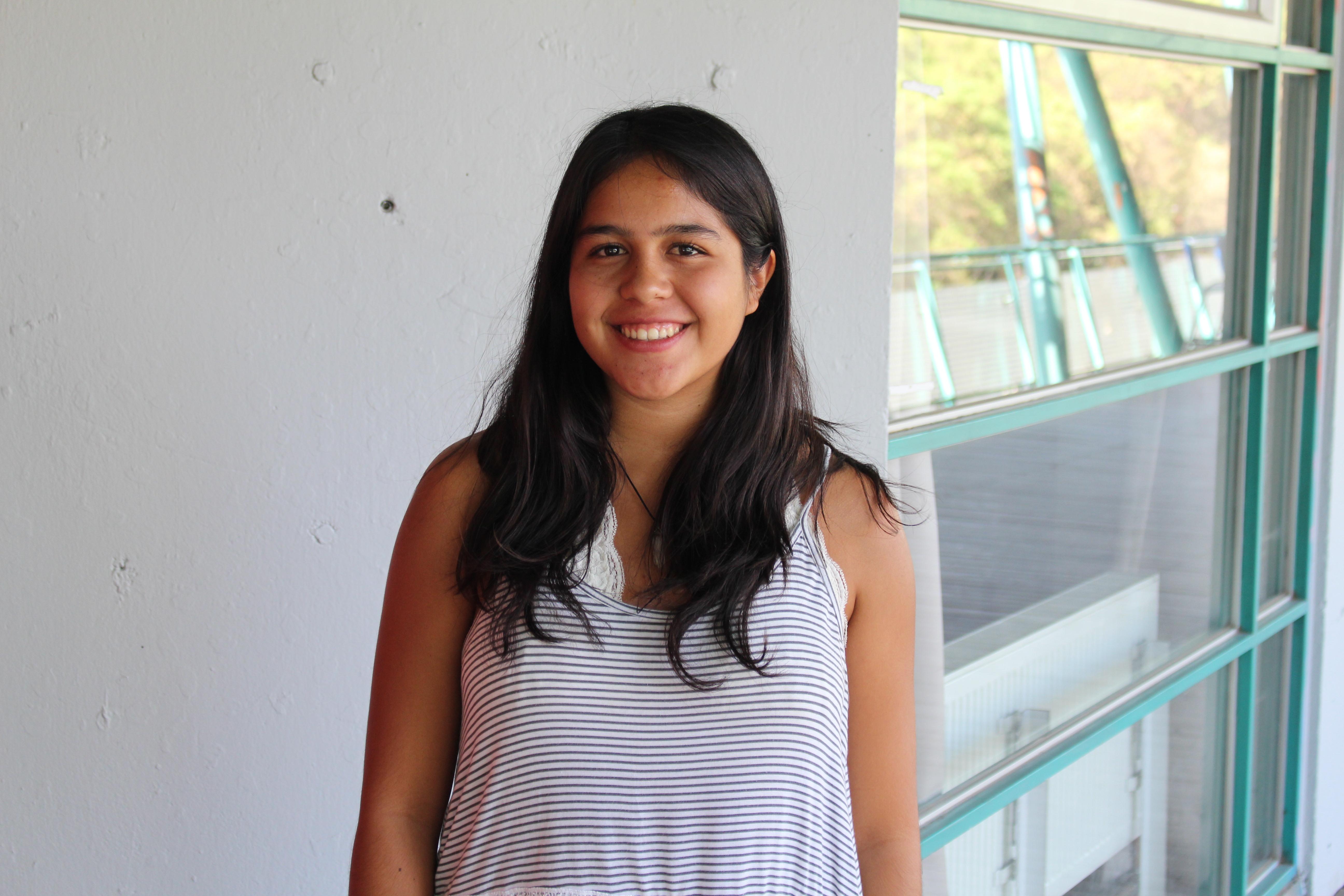Antonia Morán, primer puntaje de la carrera de Geografía.