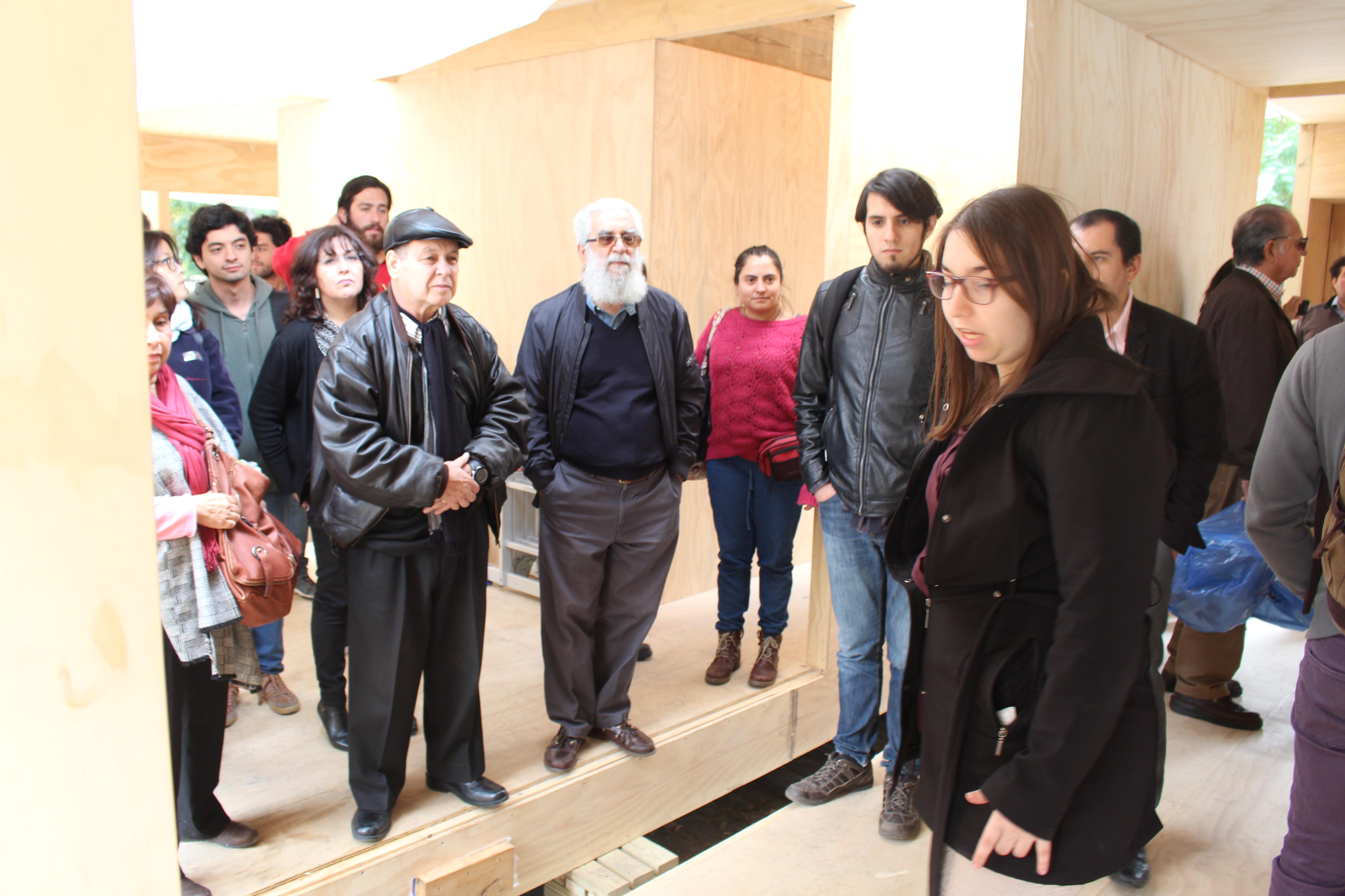 El equipo realizó recorridos por el prototipo para explicar las características del proyecto.