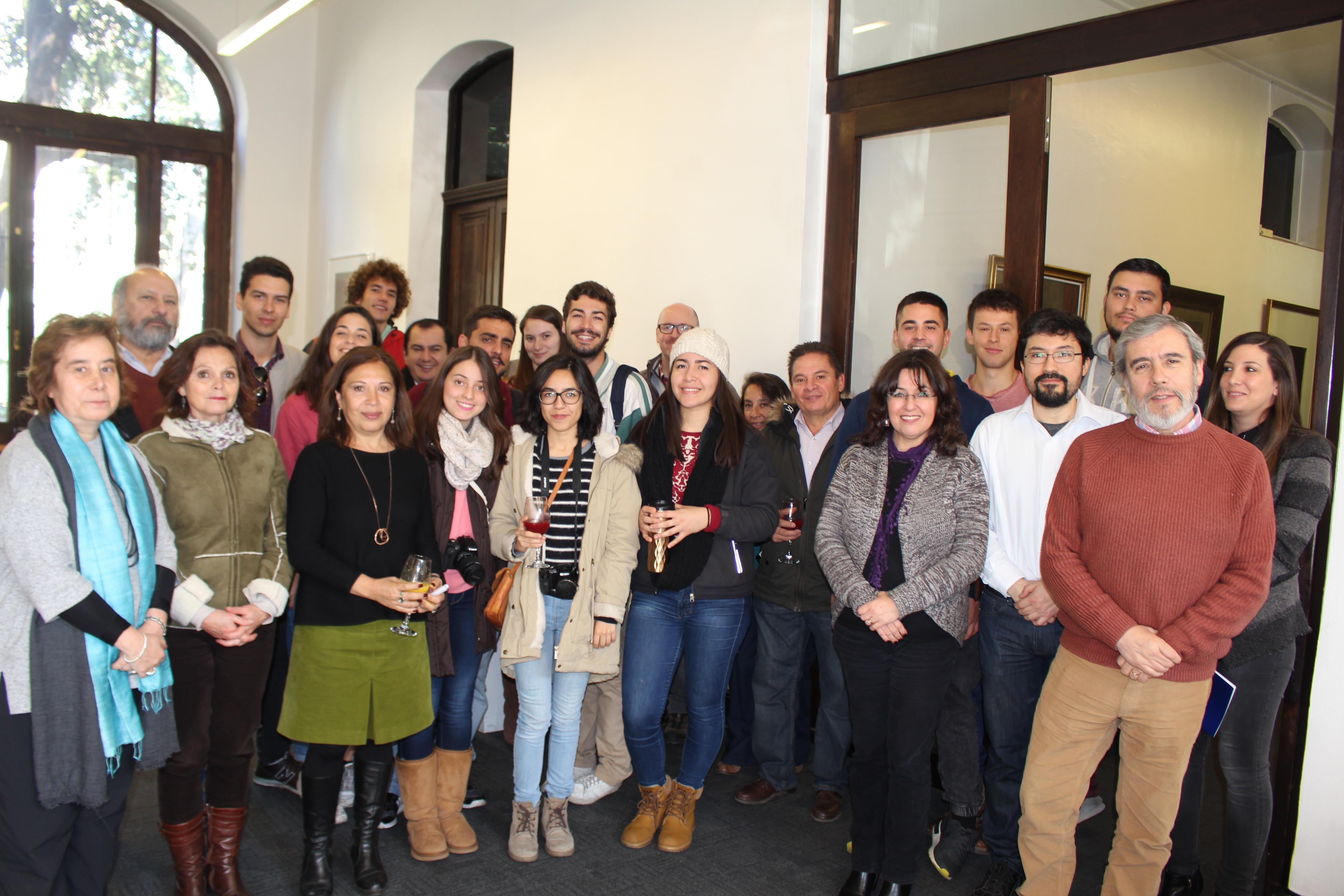 La actividad contó con la presencia de diversas autoridades de la Facultad.