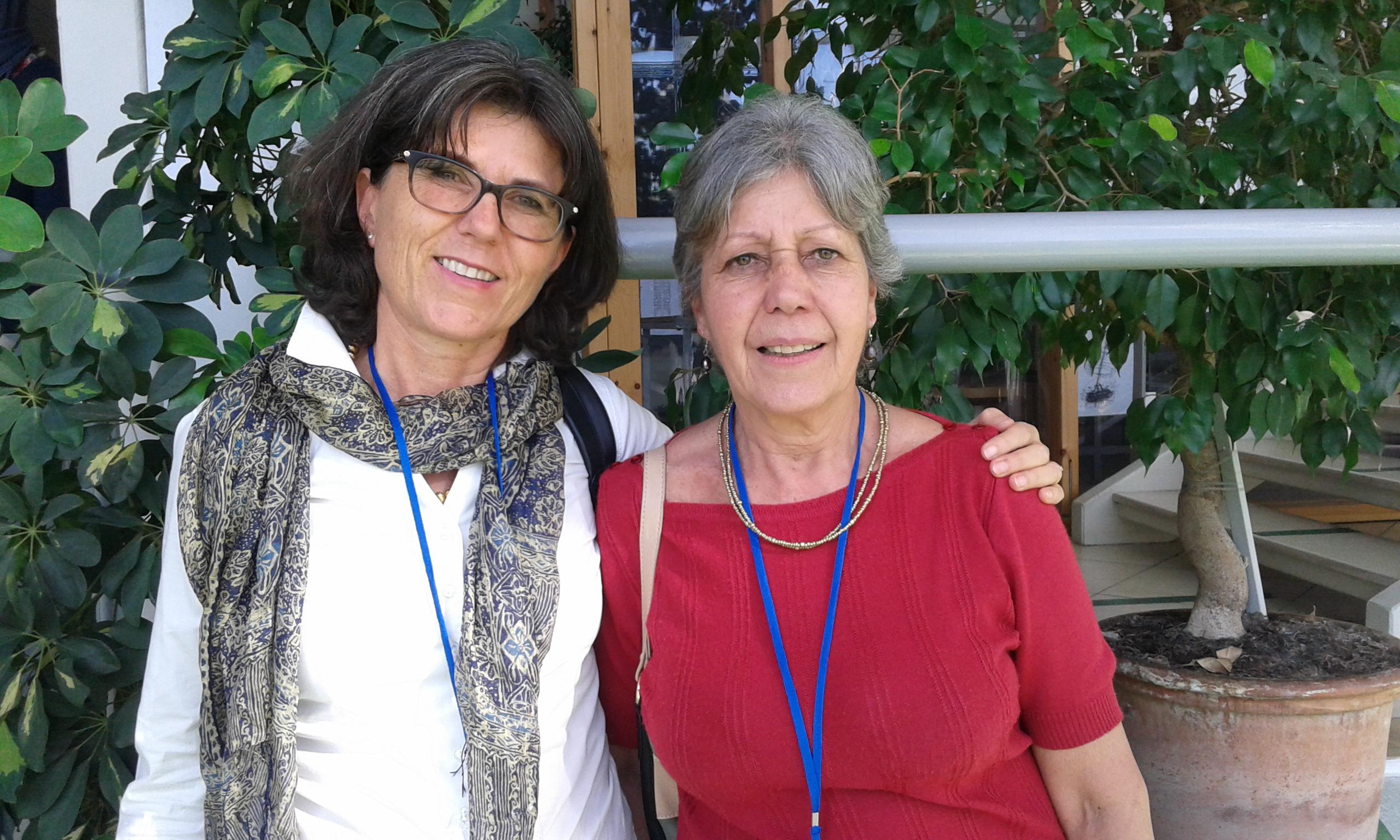 Viviana Fernández y Jennifer Duyne Barenstein, del Centre for Research on Architecture, Society and the Built Environment de Suiza.