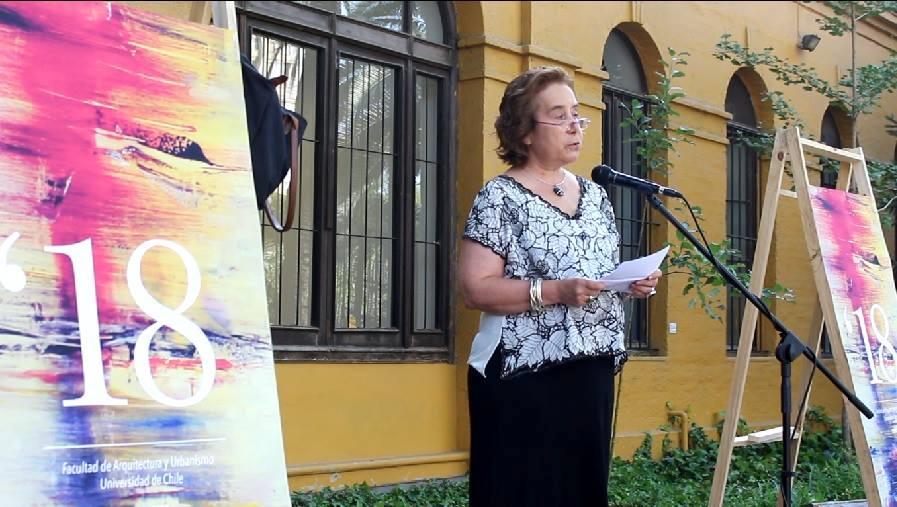 Decana Marcela Pizzi