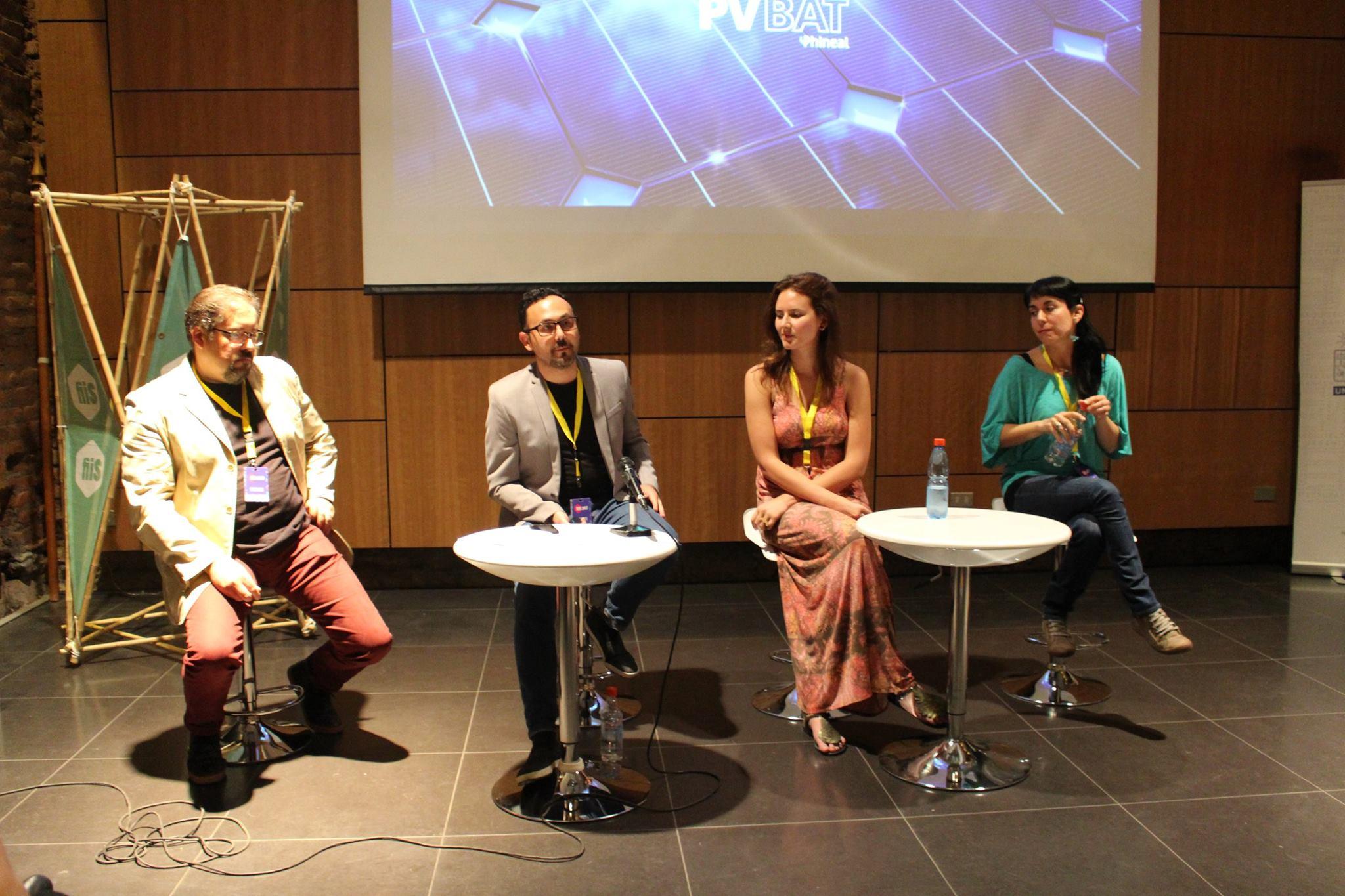 La FAU alojó al Festival el día miércoles 6 de diciembre con seis paneles realizados en el auditorio.