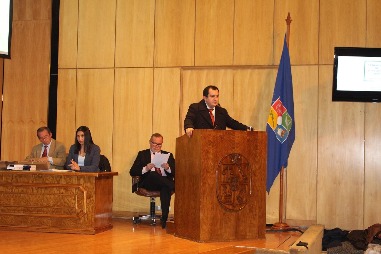 Director Pregrado FAU Alberto Fernández