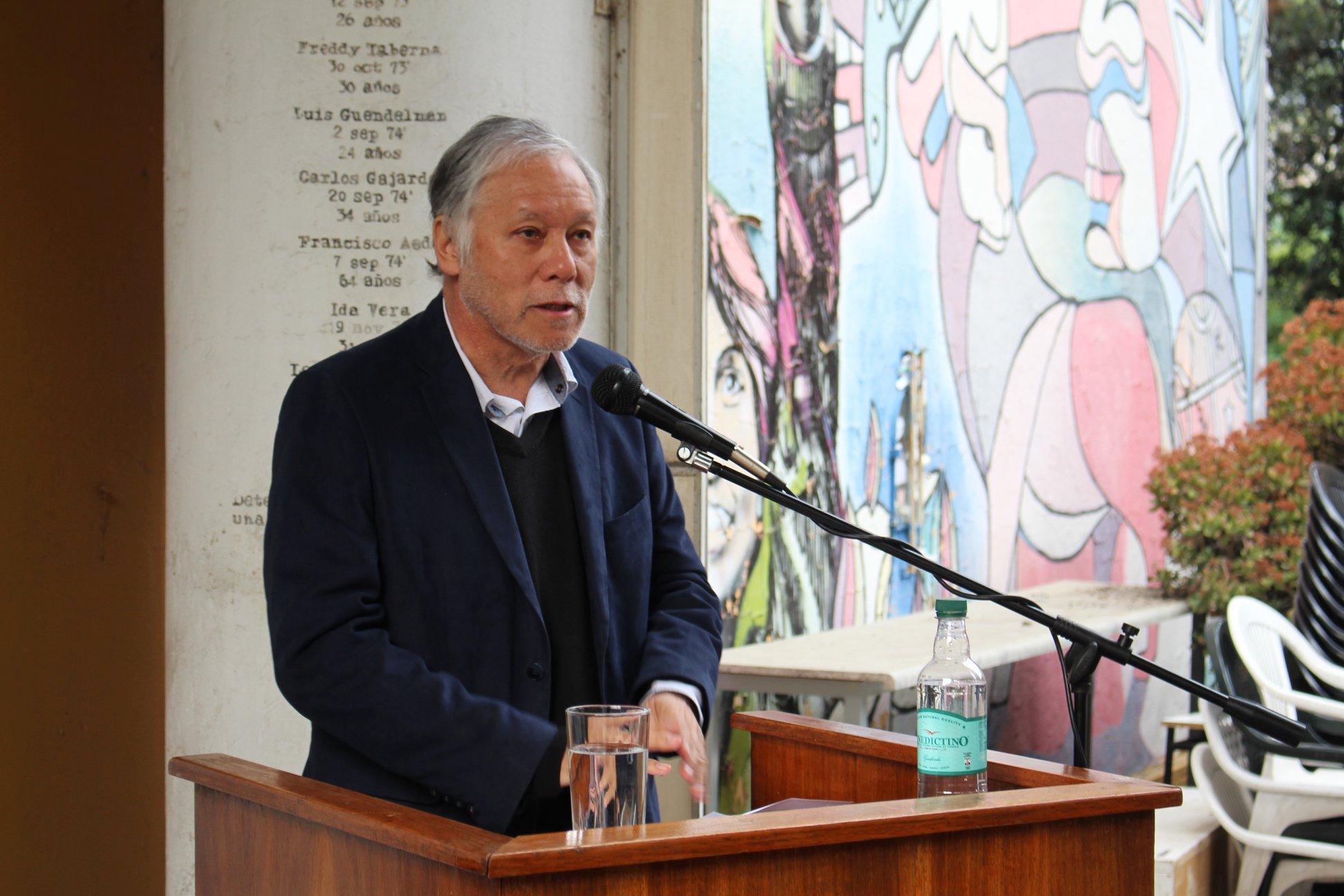 También incluyó palabras del presidente del Colegio de Arquitectos de Chile, académico de Arquitectura y ex alumno de la FAU, Humberto Eliash.