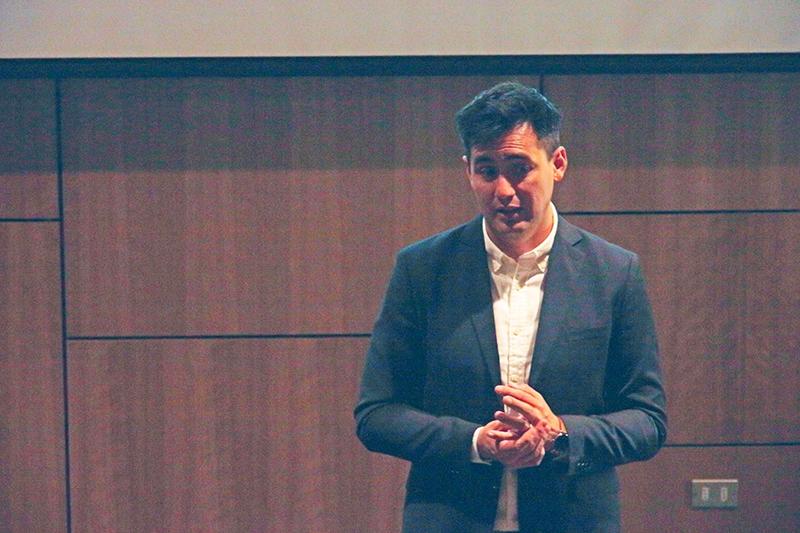 El Director Adjunto del Centro de Resiliencia de Estocolmo, Víctor Galaz, habló sobre el impacto de los sistemas financiaros globales en la Amazonía.