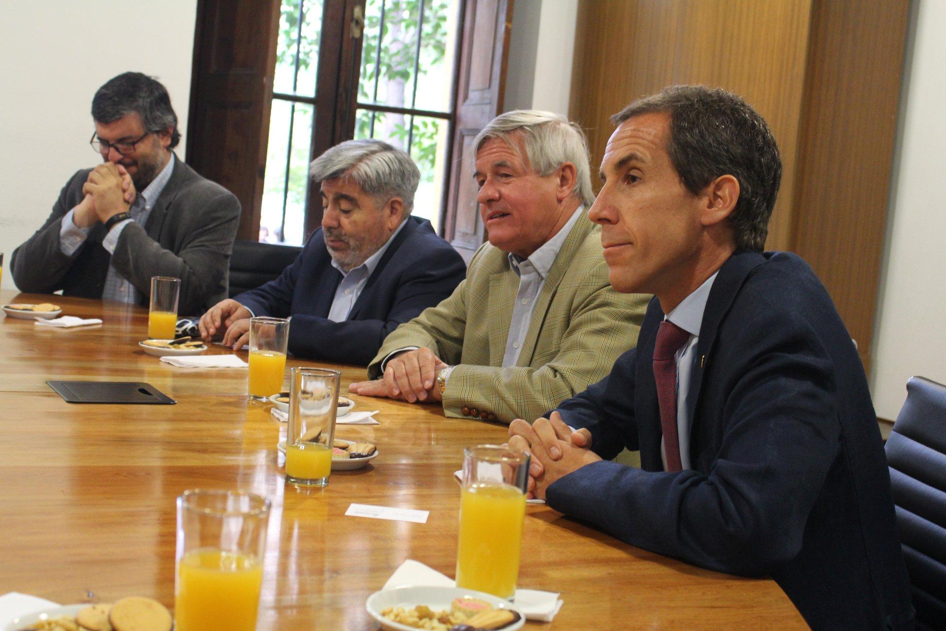 El acalde Alessandri destacó "la voz de la academia", como un actor fundamental en el diseño y evolución de las ciudades.