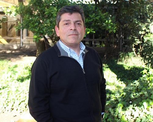El académico Mario Ferrada, del Instituto de Historia y Patrimonio (IHP), destacó el "positivo ánimo de construir una comunidad FAU".