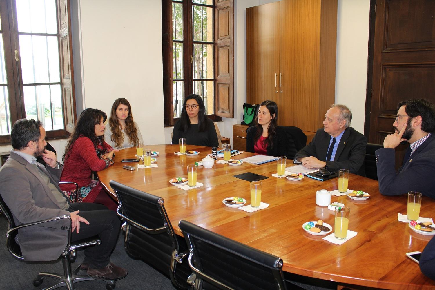 El convenio permitirá realizar prácticas profesionales, contribuir al mejoramiento de la estrategia de ordenamiento rural, áreas de protección natural y patrimonial, entre otras.