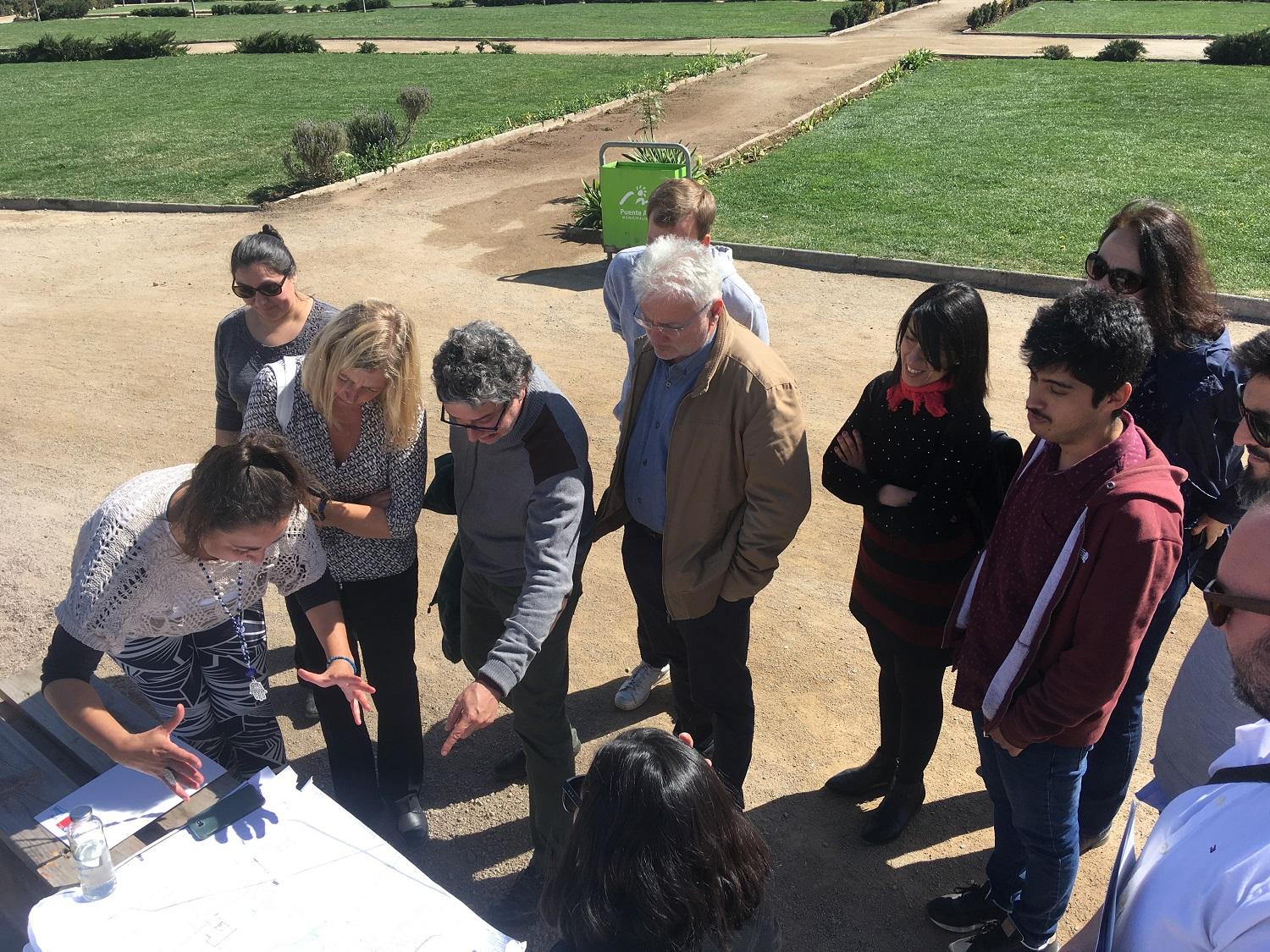 Salida a terreno con invitados internacionales en el marco del fondo Chile-éxico, con el objetivo de conocer distintas intervenciones desarrolladas por los programas del MINVU.