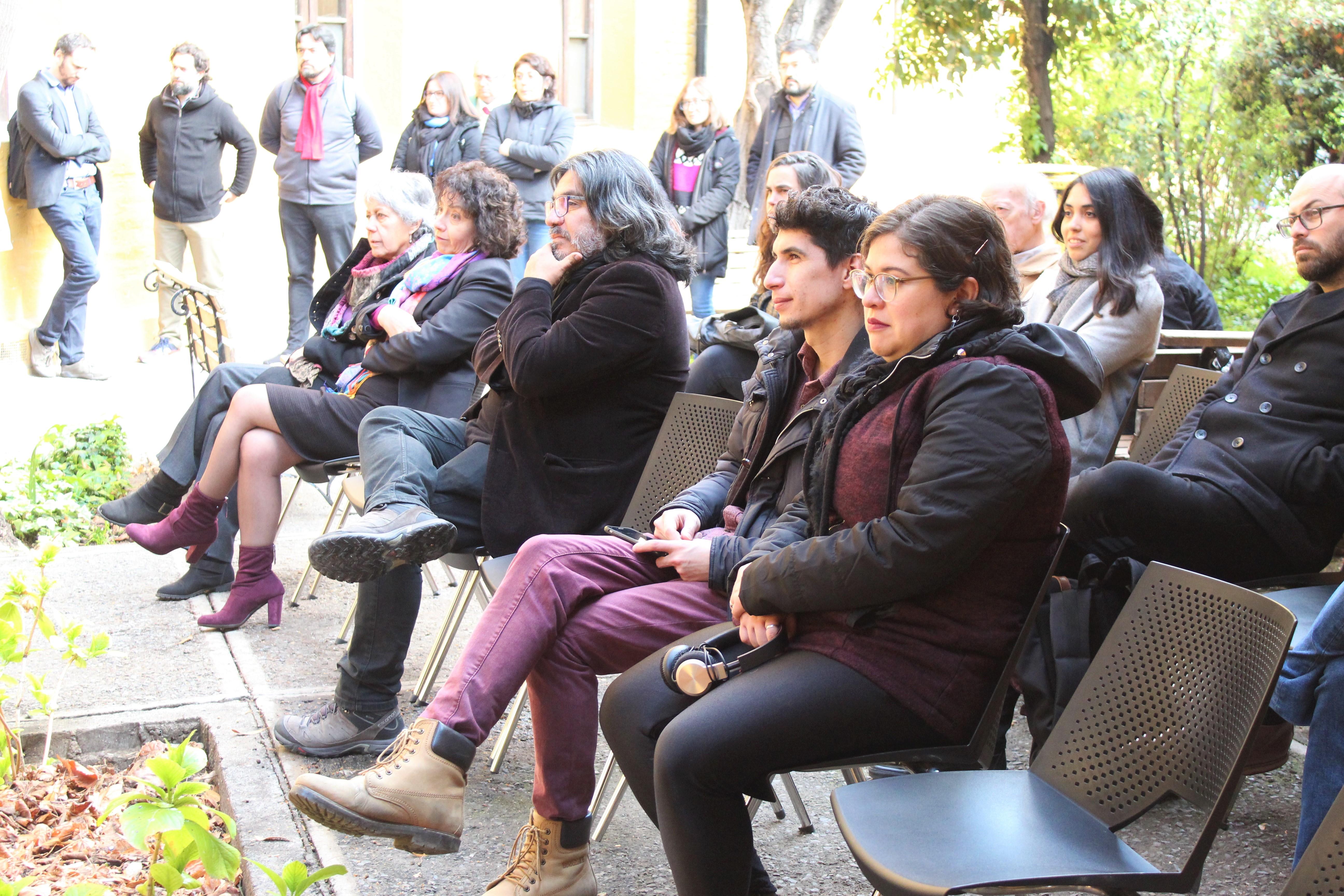 Participaron docentes, funcionarios y funcionarias y estudiantes al acto de conmemoración de los 46 años del 11 de septiembre de 1973.