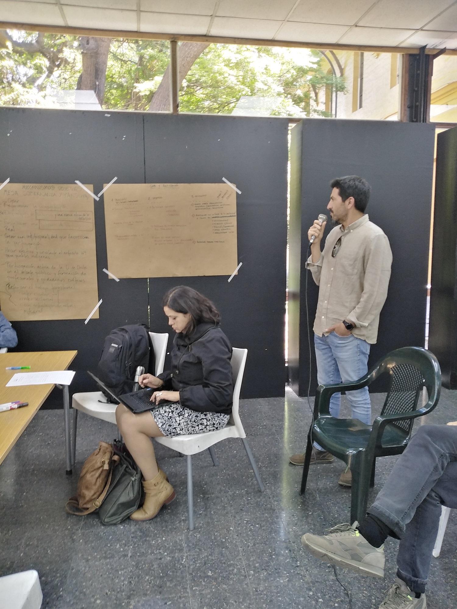 Cada mesa de Trabajo dio a conocer sus primeras conclusiones, las que terminarán de ser trabajadas el día lunes 4 de noviembre.