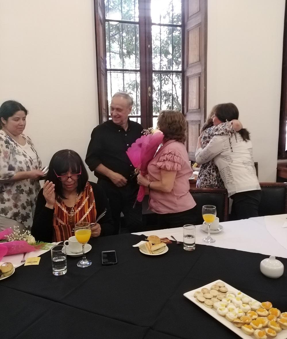 A las funcionarias se les reconoció el destacado trabajo que realizan, que permite desarrollar de manera óptima la labor de los diversos estamentos y áreas..