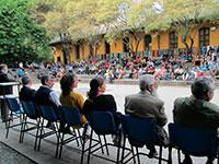 El Decano Leopoldo Prat dirigió un discurso a los nuevos alumnos, destacando que ¿se integran a la mejor Universidad del país¿. 