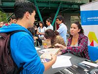 Durante la semana se realizaron charlas informativas y ferias en las que se mostraron los diferentes trabajos realizados por los alumnos.