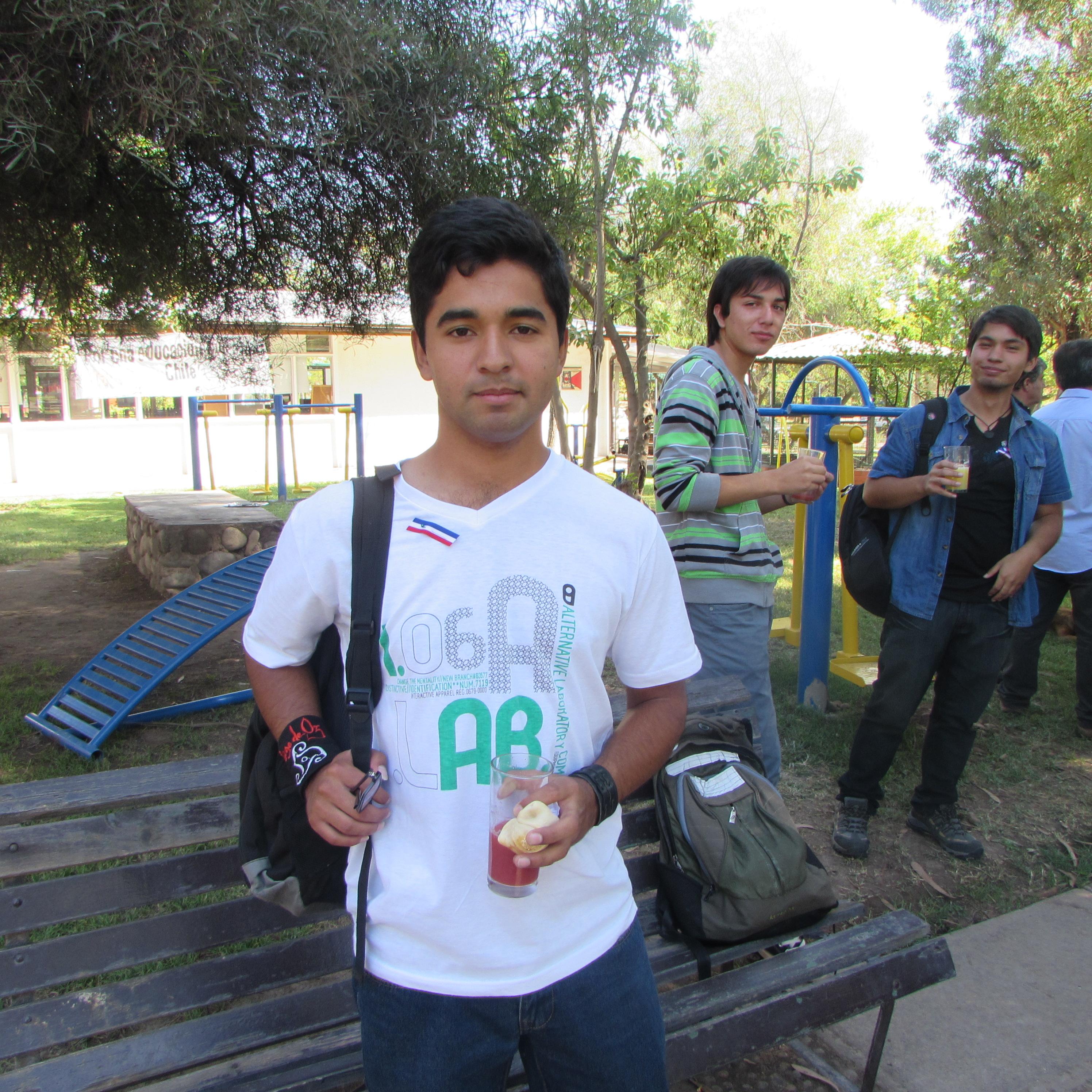 Juan Pablo Barrientos, fue estudiante del preuniversitario hoy es estudiante de Pedagogía