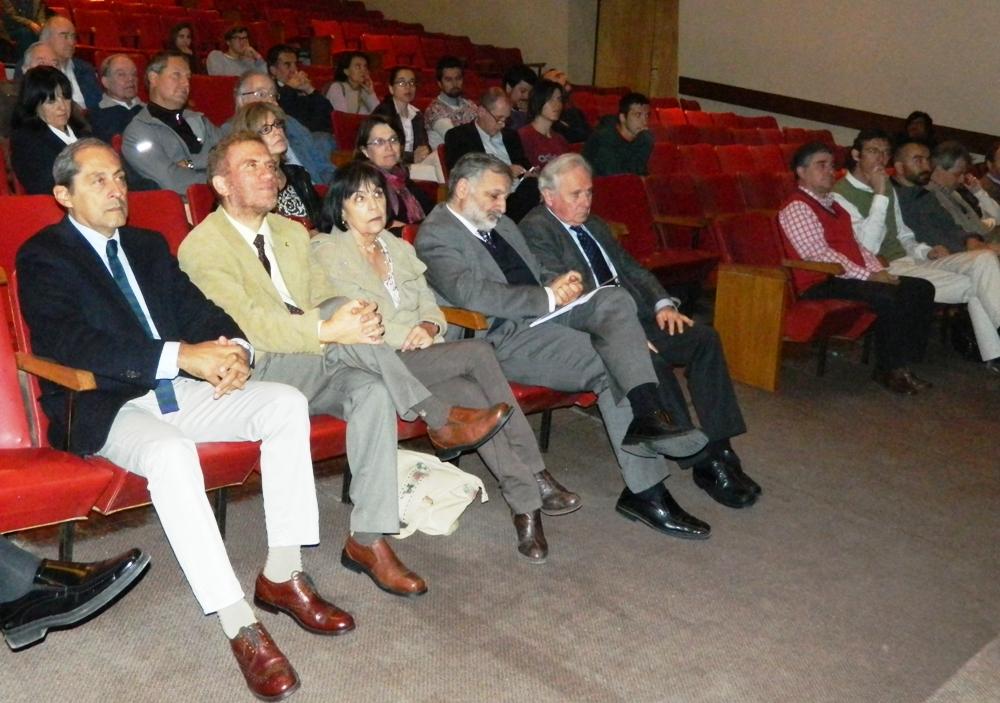 La Ceremonia de Inauguración del Año Académicos de Campus Sur, contó con la participación de autoridades, académicos, funcionarios y estudiantes.