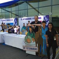 En la Feria junto a Favet también se encuentra la Unidad de Desarrollo Docente de Favet, UNIDDO y el Centro de Apoyo al Aprendizaje.