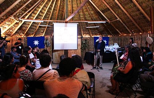  El Rector Vivaldi destacó que iniciativas como estas hacen efectivas una de las misiones de la Universidad: "el vínculo con la comunidad".