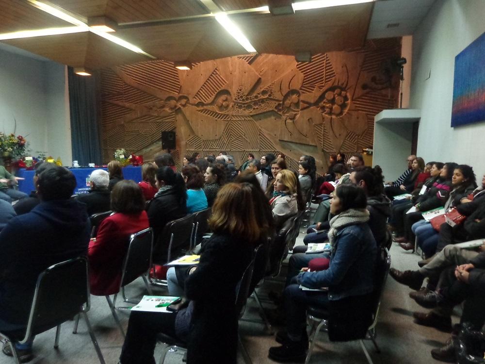 La Araucana realizó un diagnostico oftalmológico a 30 personas  de las diversas Facultades.