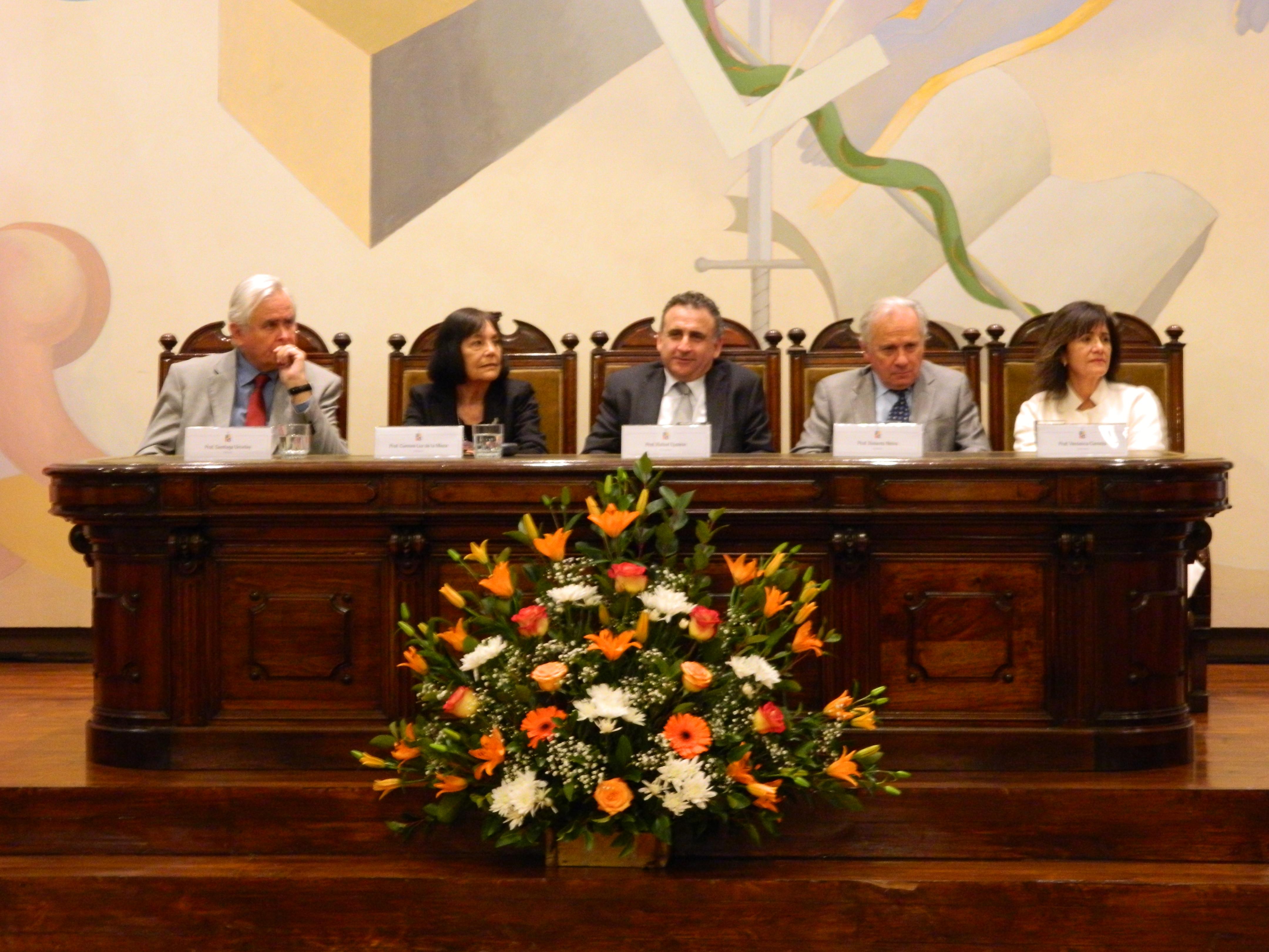 El evento fue presidido por el Prorrector, Profesor Rafael Epstein Numhauser, los tres Decanos de las Facultades de Campus Sur y la Directora del Inta.